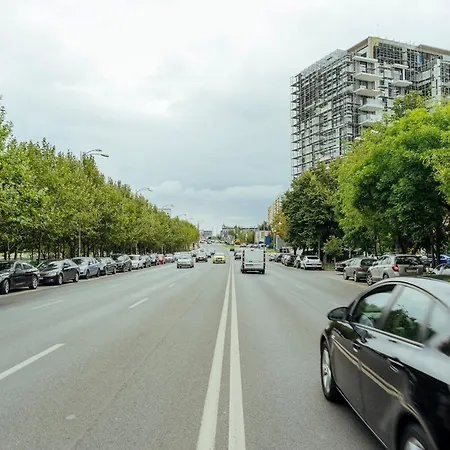 Daire Herastrau Park - Business District - Arancia *