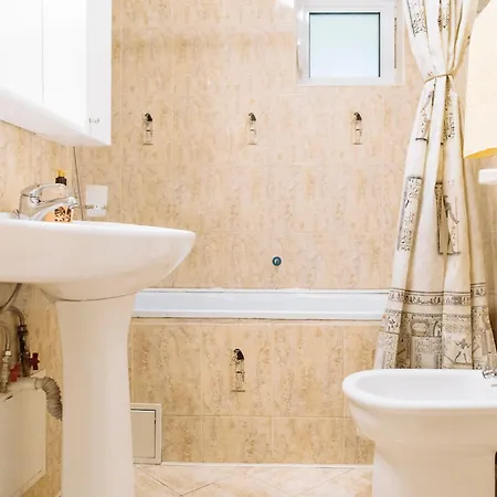 Herastrau Park - Business District - Arancia Bukarest