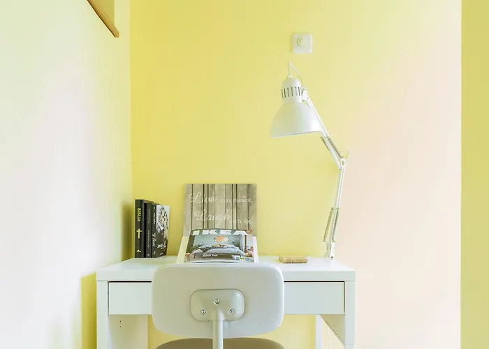 Herastrau Park - Business District - Arancia *