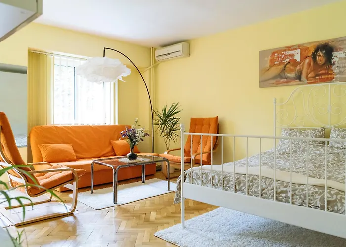 Herastrau Park - Business District - Arancia * Bucharest